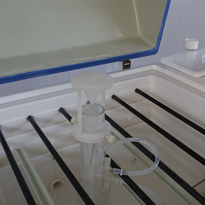 金属サンプルのための調整可能な大気圧塩噴霧腐食試験室